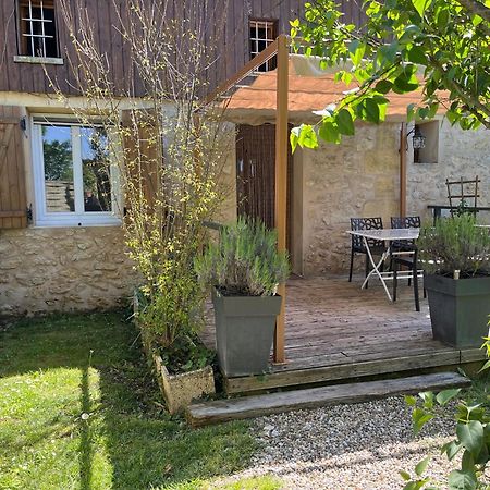 Gite " Suzon" A Peyroutas Vignonet St Emilion エクステリア 写真