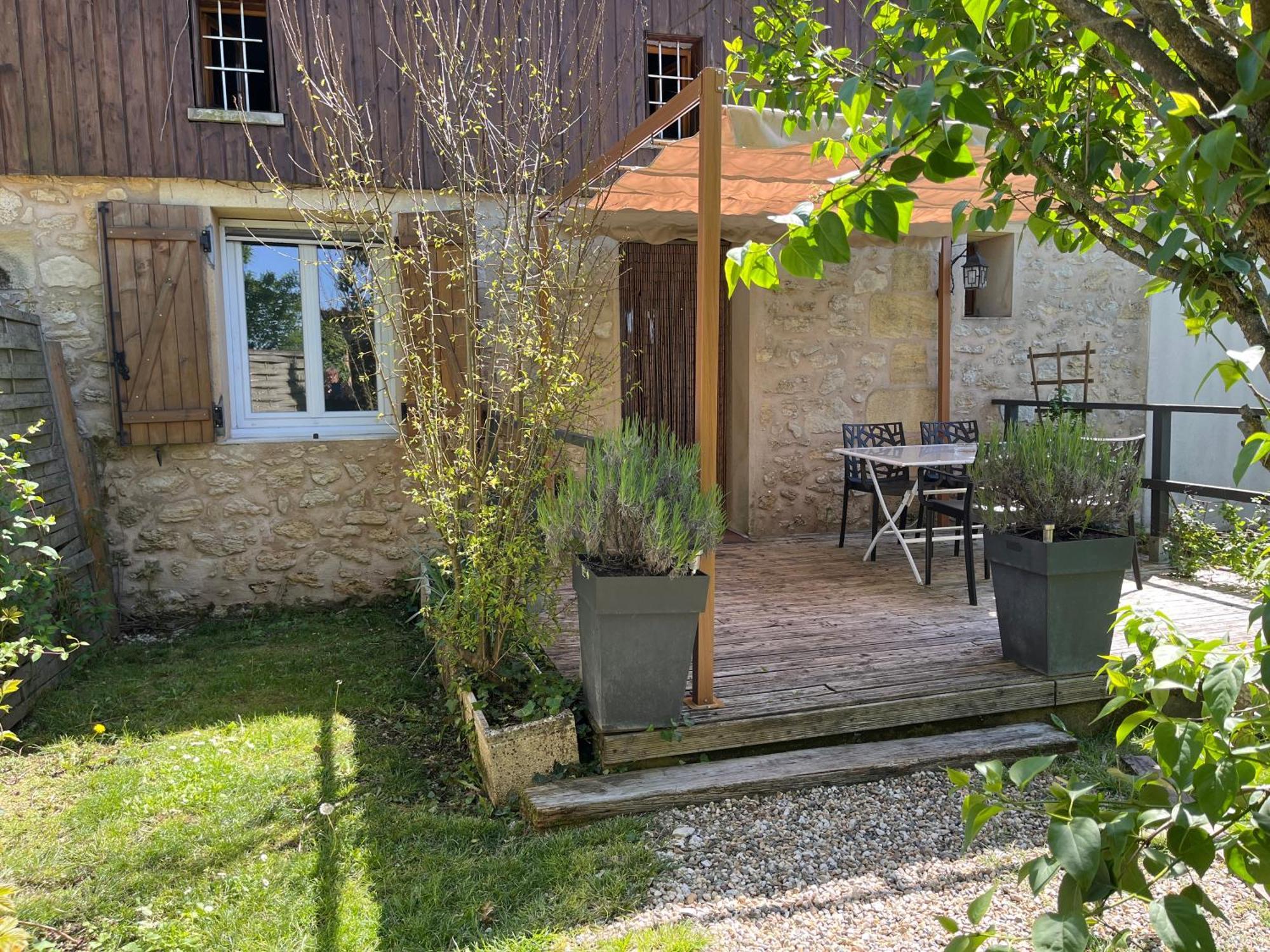 Gite " Suzon" A Peyroutas Vignonet St Emilion エクステリア 写真